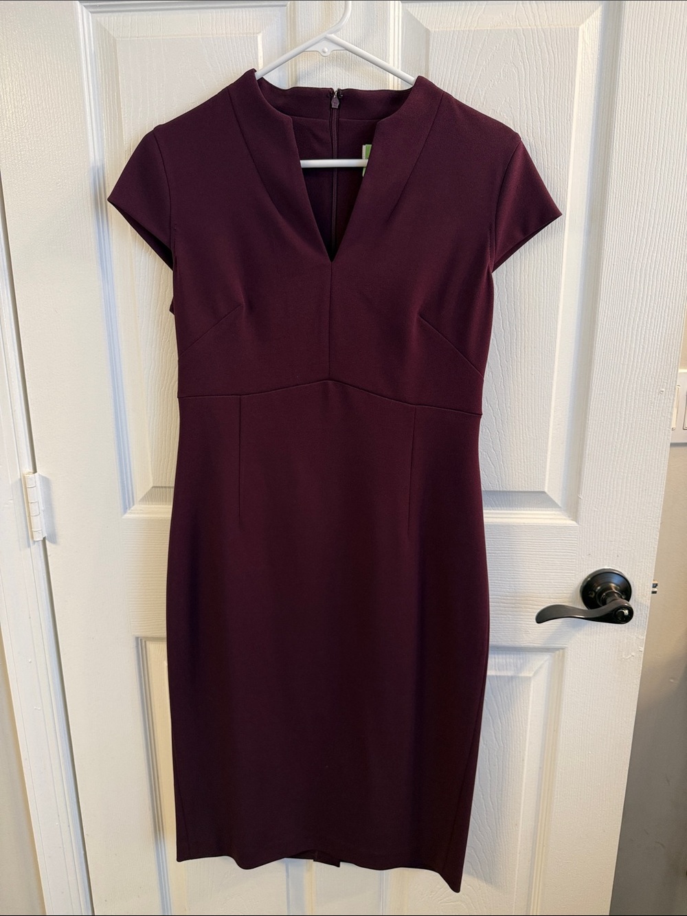 Sz 6 Classic Plum Cap-Sleeve Sheath Dress CALVIN KLEIN